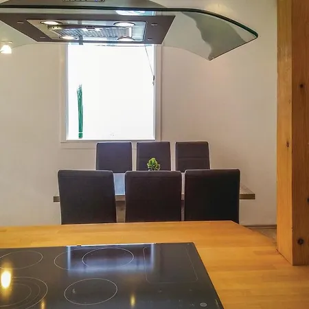 Three-bedroom Holiday In Rostock/warnemunde בית נופש